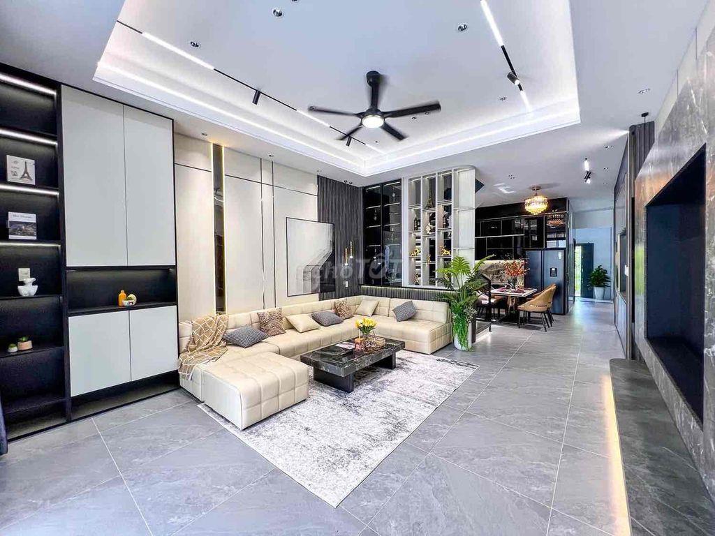 SIÊU PHẨM 3 TẦNG ĐƯỜNG D6 KDC HỒNG LOAN GẦN BV NAM CẦN THƠ, BẾN XE TT