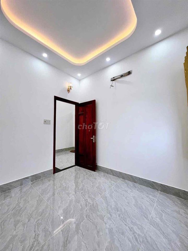BÁN GẤP NHÀ TRỆT LẦU RỘNG 4PN HẺM 138 TRẦN HƯNG ĐẠO GẦN ĐH CẦN THƠ