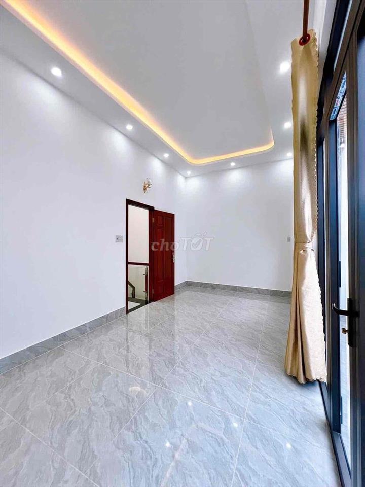 BÁN GẤP NHÀ TRỆT LẦU RỘNG 4PN HẺM 138 TRẦN HƯNG ĐẠO GẦN ĐH CẦN THƠ