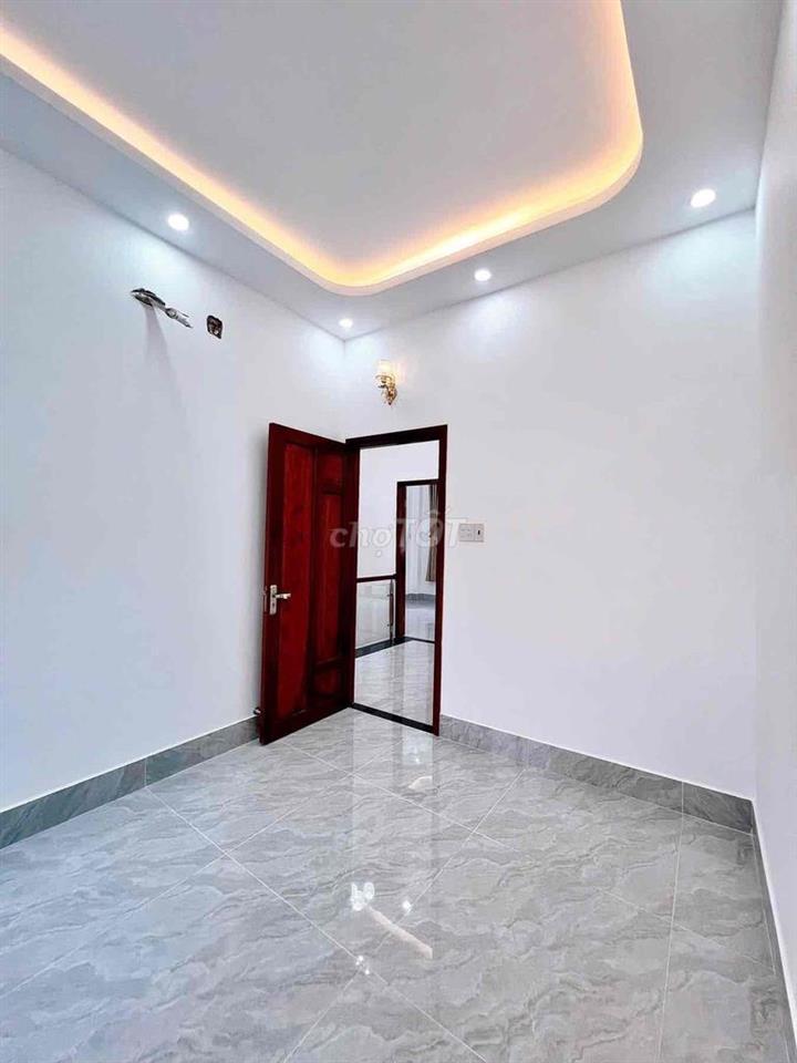 BÁN GẤP NHÀ TRỆT LẦU RỘNG 4PN HẺM 138 TRẦN HƯNG ĐẠO GẦN ĐH CẦN THƠ
