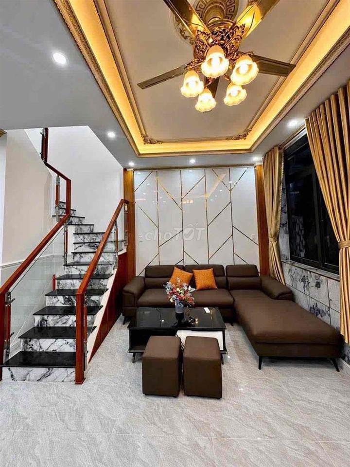 BÁN GẤP NHÀ TRỆT LẦU RỘNG 4PN HẺM 138 TRẦN HƯNG ĐẠO GẦN ĐH CẦN THƠ