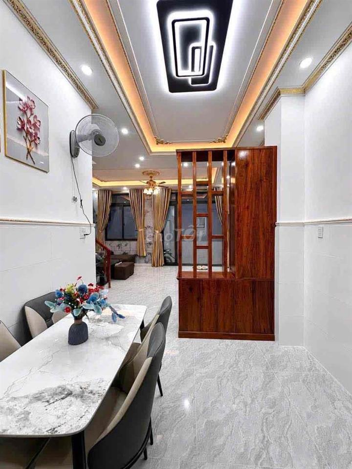 BÁN GẤP NHÀ TRỆT LẦU RỘNG 4PN HẺM 138 TRẦN HƯNG ĐẠO GẦN ĐH CẦN THƠ