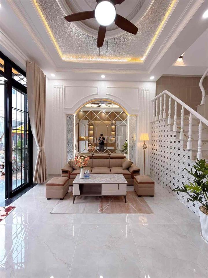 NHÀ TRỆT LẦU FULL NỘI THẤT ĐƯỜNG 7A KHU VĂN HOÁ TÂY ĐÔ GẦN CHỢ, BẾN XE