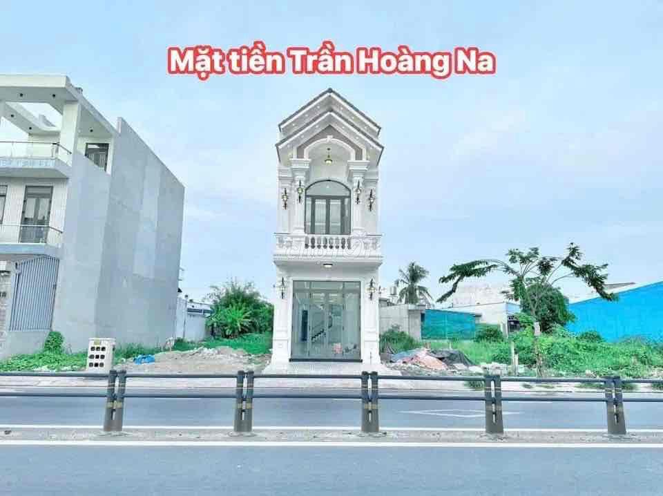 CHO THUÊ NHÀ MẶT TIỀN DIỆN TÍCH RỘNG ĐẸP ĐƯỜNG TRẦN HOÀNG NA DTSD 400m