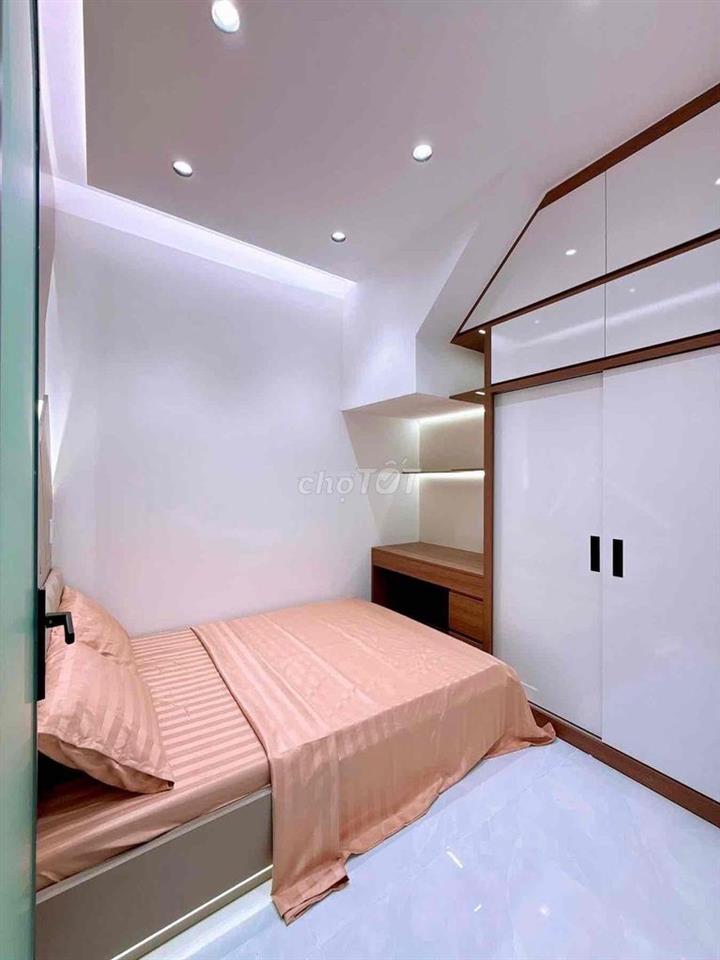 NHÀ TRỆT LẦU HẺM 156 LÊ ANH XUÂN THÔNG HẺM 359 NGUYỄN VĂN CỪ LỘ Ô TÔ