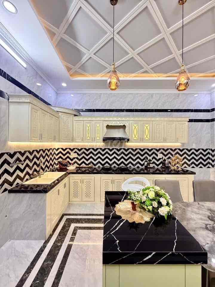 CHỦ ĐỊNH CƯ BÁN GẤP CÓ GIÁ TỐT NHÀ MẶT TIỀN TÚ XƯƠNG KDC HỒNG PHÁT