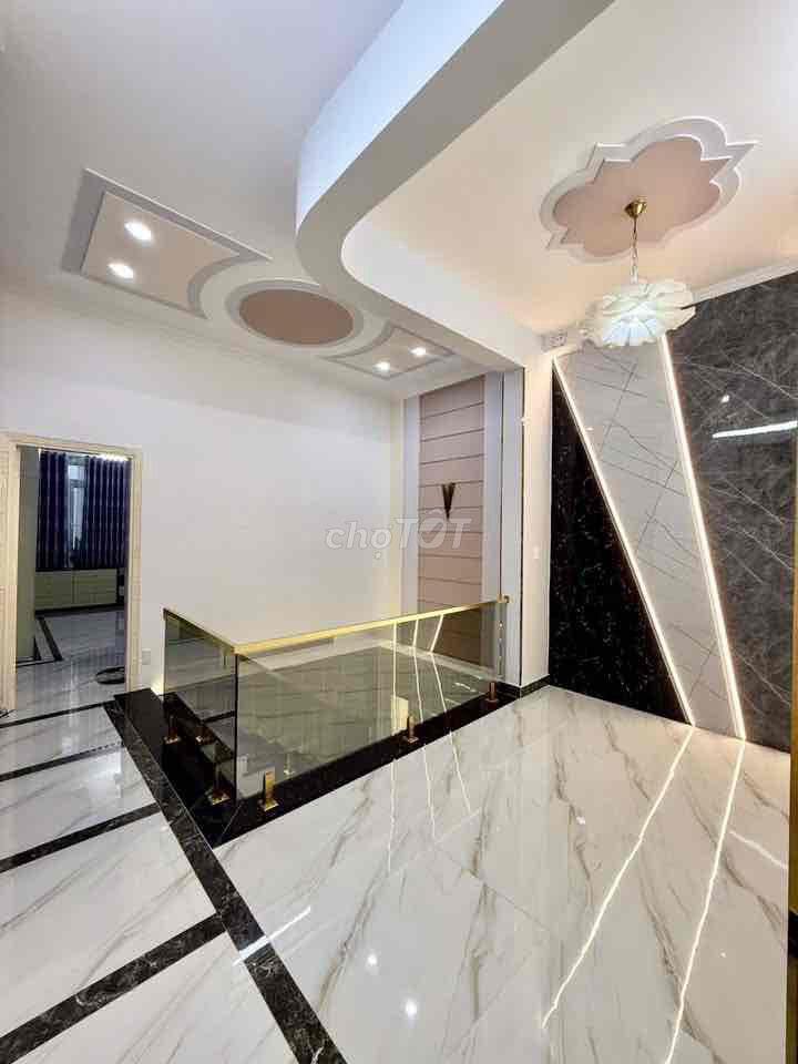 CHỦ ĐỊNH CƯ BÁN GẤP CÓ GIÁ TỐT NHÀ MẶT TIỀN TÚ XƯƠNG KDC HỒNG PHÁT