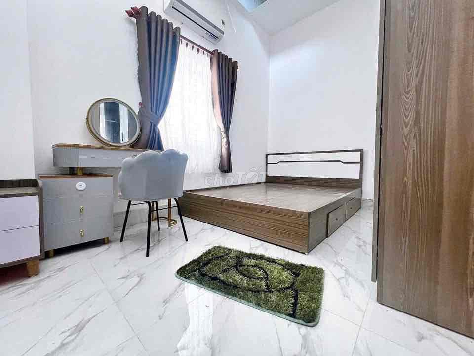 CHO THUÊ NHÀ TRỆT 2 LẦU CÓ SẴN NỘI THẤT KDC CÔNG TY 8 (HƯNG PHÚ 2)