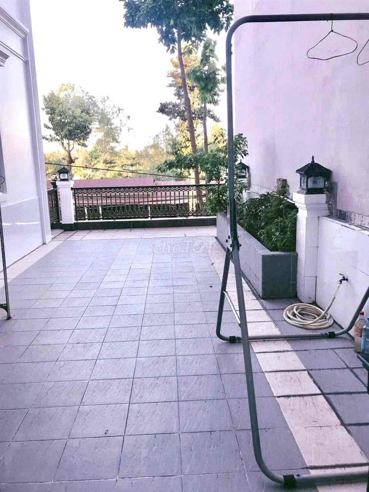 CHỦ CẦN ĐỊNH CƯ BÁN GẤP BIỆT THỰ NGANG 9m KHU DÂN CƯ HƯNG PHÚ TPCT
