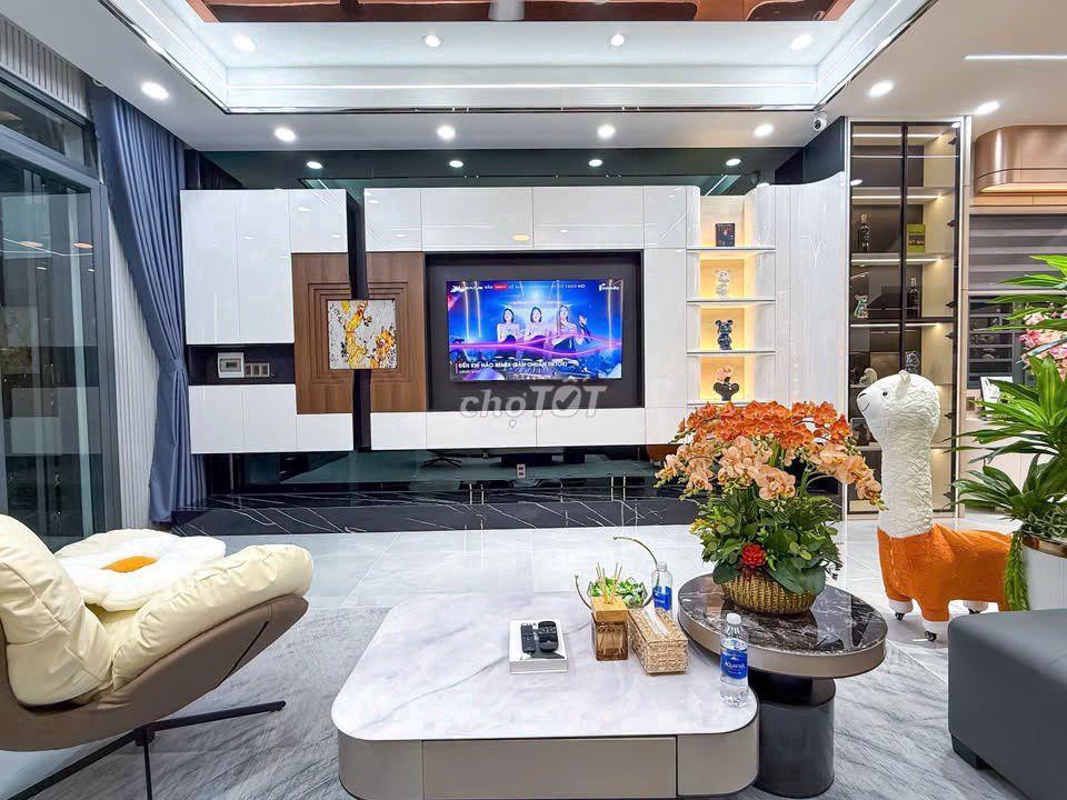 Bán nhà 3 tầng KDC Hồng Loan 6A 80m2 full nội thất cao cấp