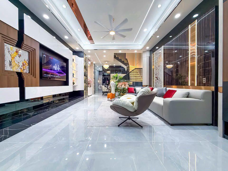 Bán nhà 3 tầng KDC Hồng Loan 6A 80m2 full nội thất cao cấp