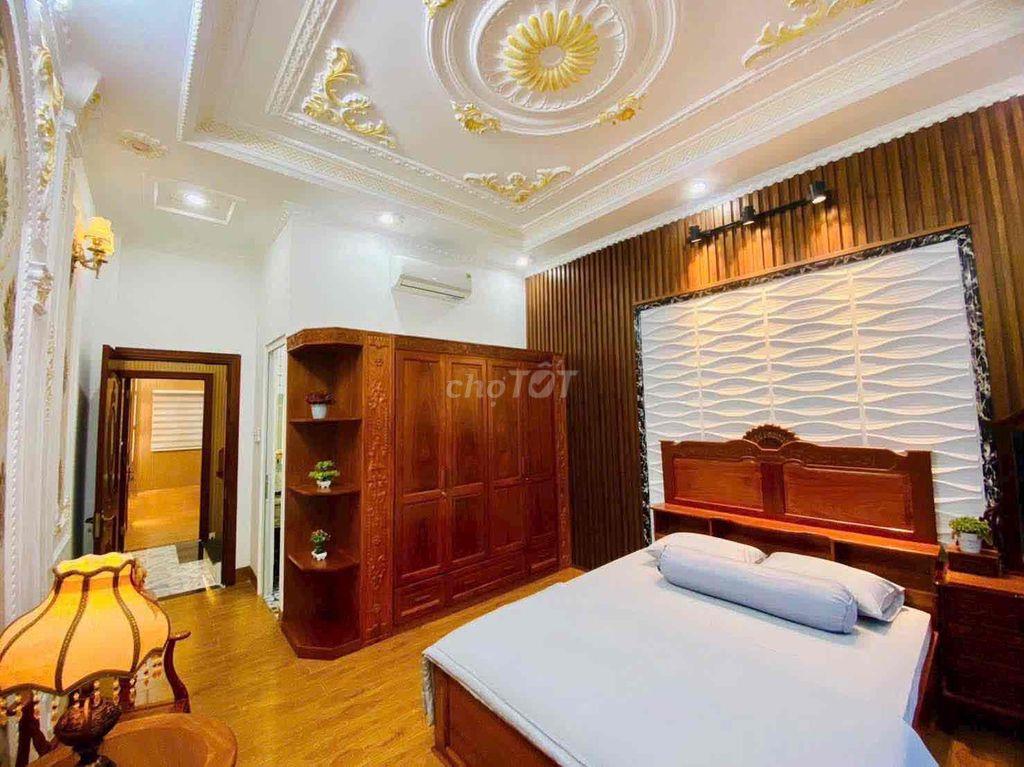 CHO THUÊ NHÀ 3 TẦNG MỚI ĐẸP FULL NỘI THẤT LỘ Ô TÔ KDC CỬU LONG