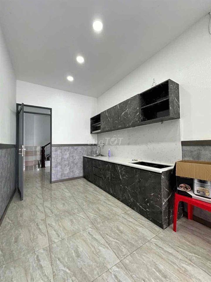 CHO THUÊ NHÀ 3 TẦNG RỘNG 200m2 LỘ 🚘 HẺM 88 LÊ LAI TRUNG TÂM NINH KIỀU