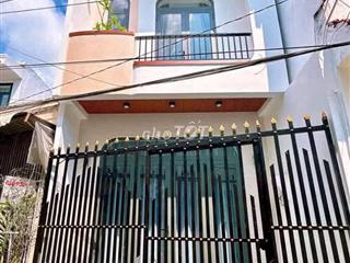Bán gấp nhà 1 trệt 1 lầu hẻm 388 Nguyễn Văn Cừ gần ĐHYD