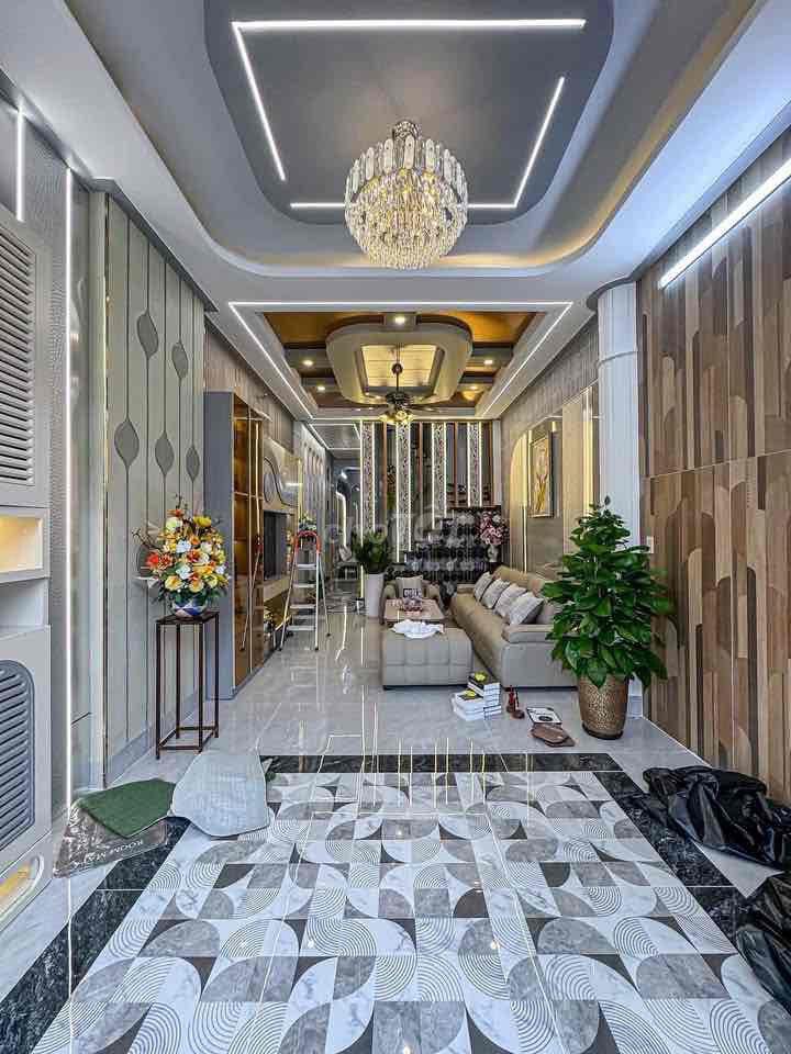 SIÊU PHẨM NHÀ 3 TẦNG TUYỆT ĐẸP TRUNG TÂM NINH KIỀU GẦN ĐH Y DƯỢC