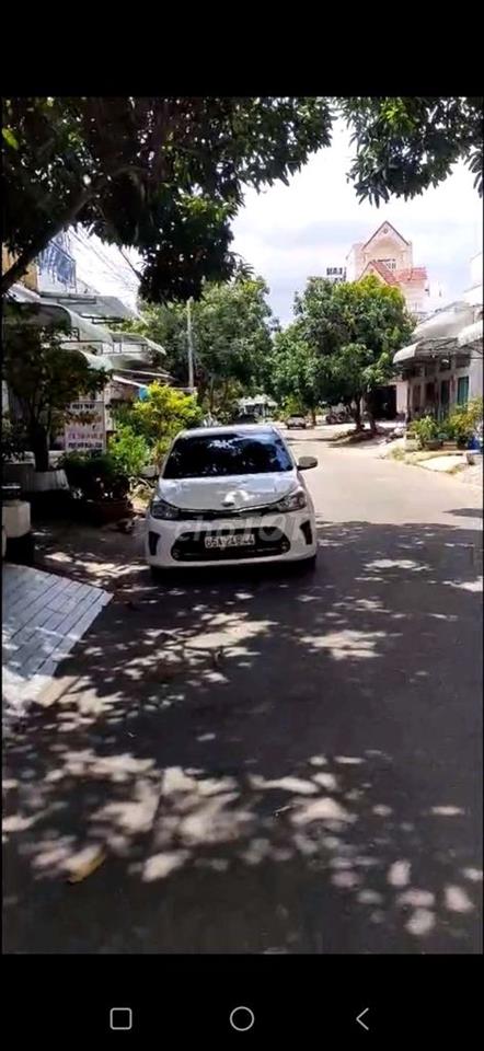 nhà trệt diện tích lớn đường chu văn an kdc thới nhựt 2
