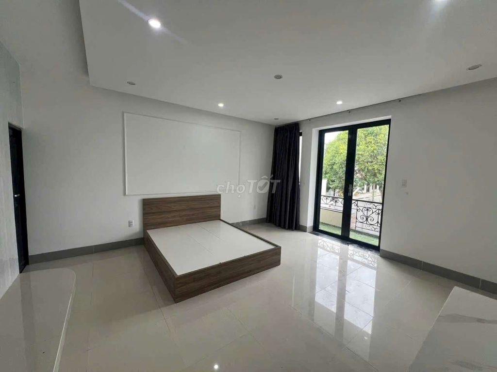 nhà ở 1 trệt 2 lầu full nội thất kdc hồng phát
