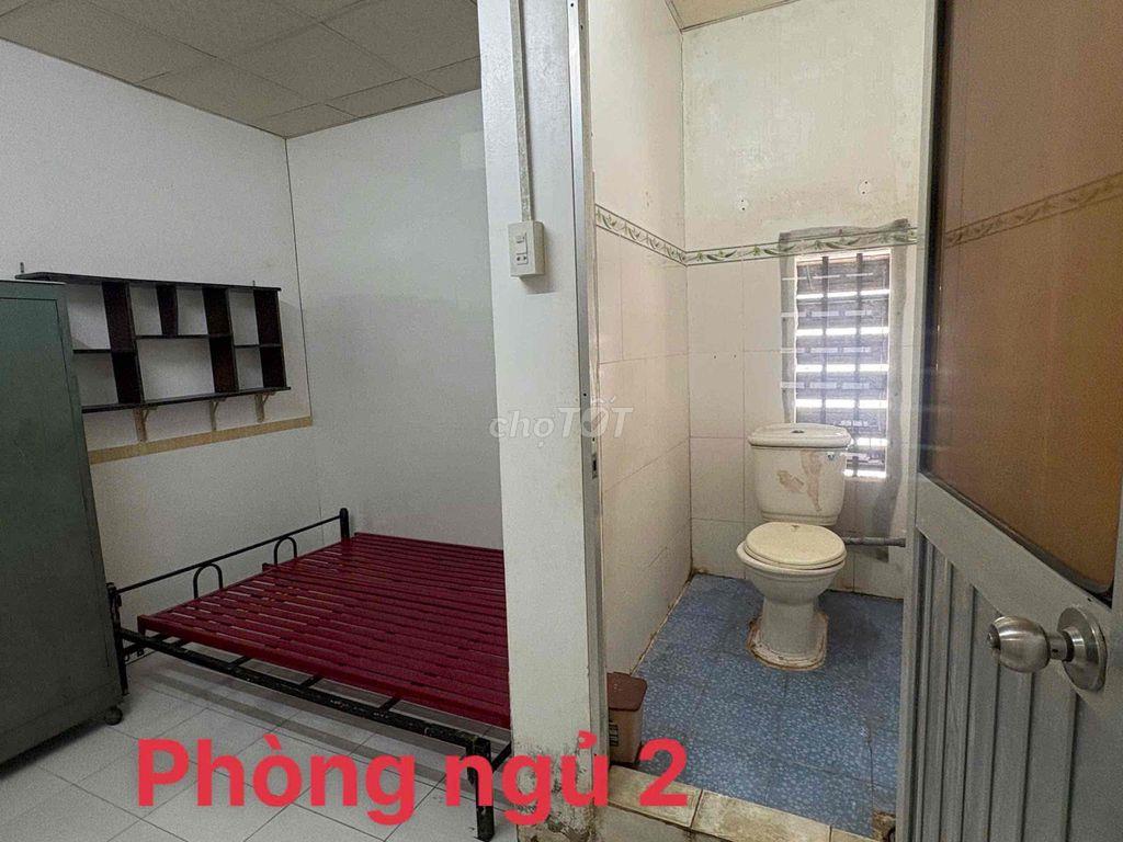 Cho thuê nhà gần 586