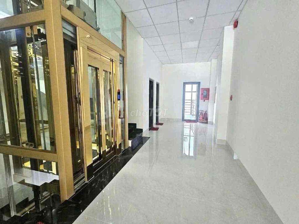CHỦ GỬI CHO THUÊ TOÀ NHÀ 5 LẦU CÓ THANG MÁY - MẶT TIỀN ĐƯỜNG 30/4