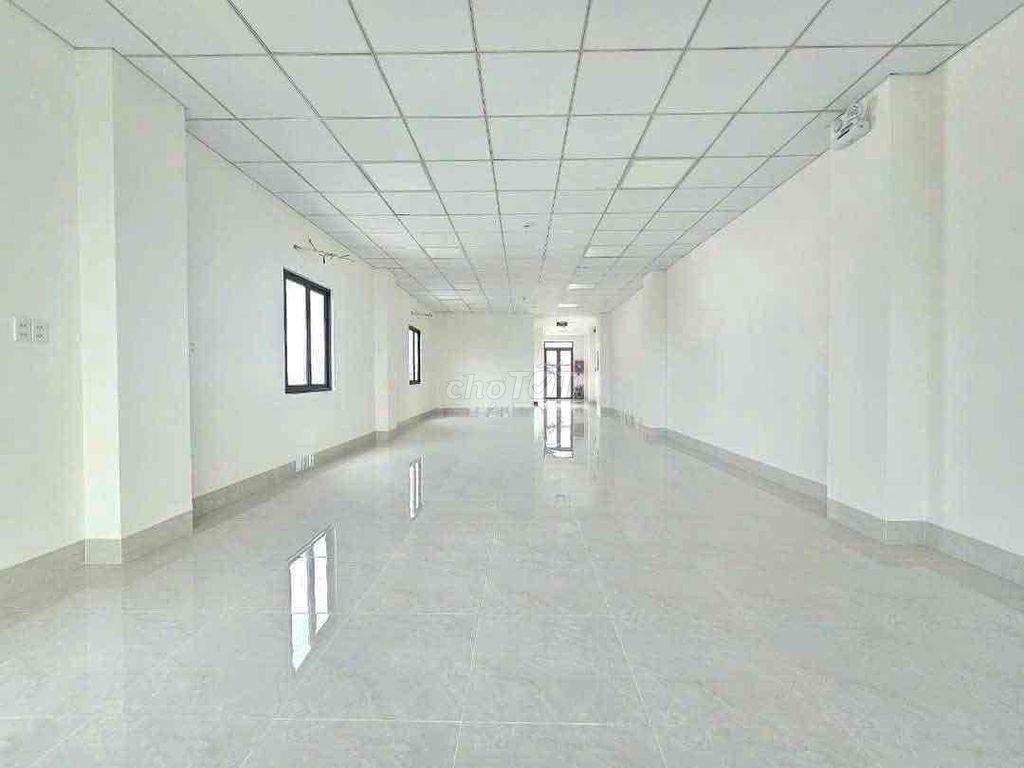 CHỦ GỬI CHO THUÊ TOÀ NHÀ 5 LẦU CÓ THANG MÁY - MẶT TIỀN ĐƯỜNG 30/4