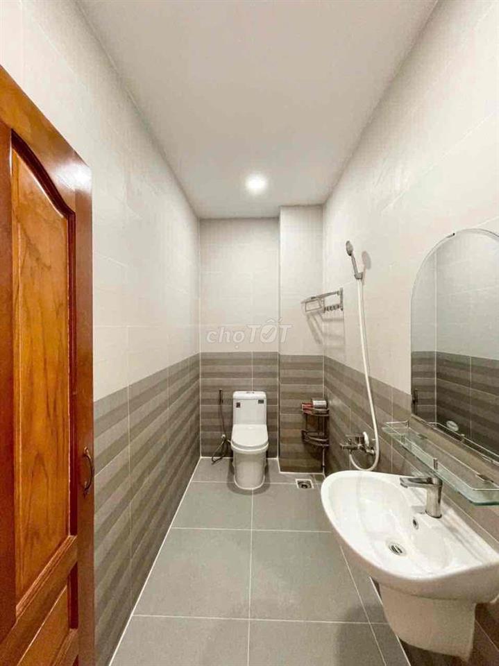 CHỦ GỬI CHO THUÊ NHÀ TRỆT 2 LẦU KDC NGÂN THUẬN - BÌNH THUỶ