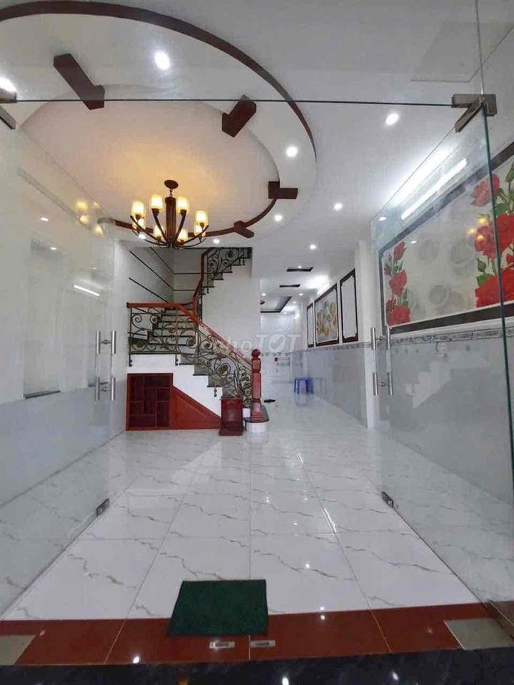 CHỦ GỬI CHO THUÊ NHÀ TRỆT LẦU SÂN THƯỢNG MỚI ĐẸP KDC 91B