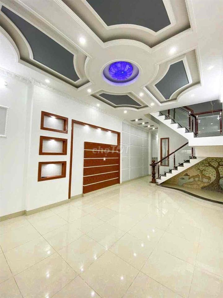 CHỦ GỬI CHO THUÊ NHÀ 2 LẦU KDC HỒNG PHÁT - GẦN CÔNG VIÊN