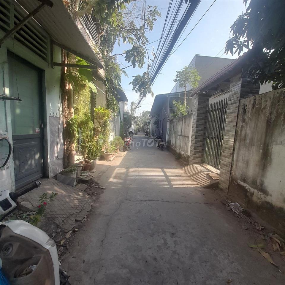 KẸT TIỀN BÁN GẤP, 148M2 ĐẤT HẺM 395 TRẦN QUANG DIỆU