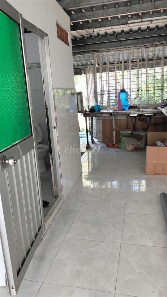 nhà cho thuê hoặc bán 