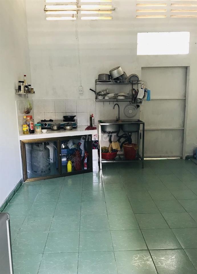 Cho thuê nhà trệt lửng