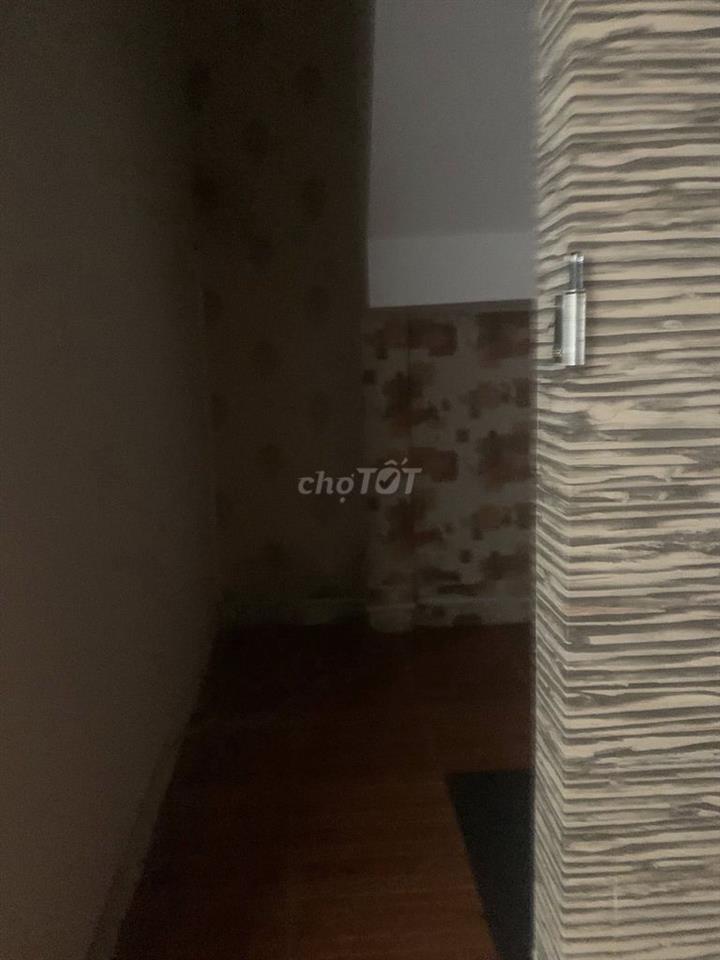 Bán hoặc cho thuê nhà 22/1 Trần Bình Trọng
