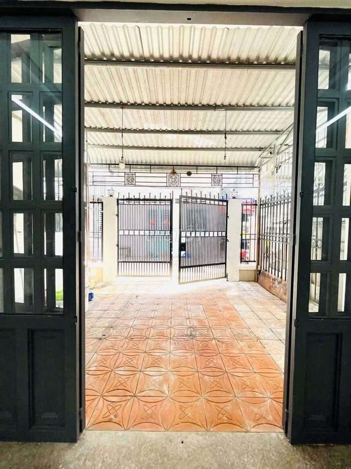 Cho thuê nhà 1 trệt 1 lầu KDC 148 đường 3.2