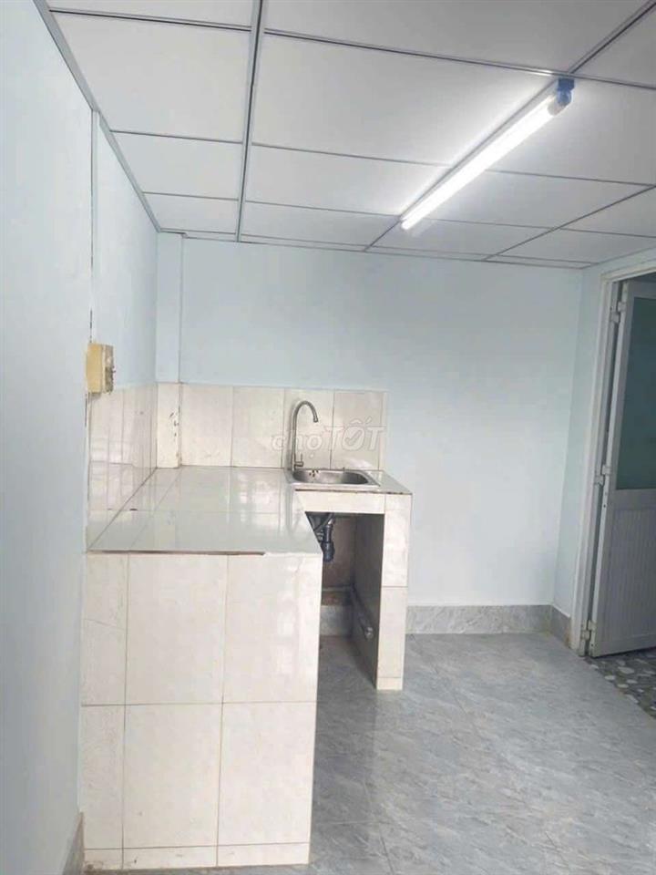 Cho thuê nhà mới cất 40m2 Phạm Ngọc Hưng