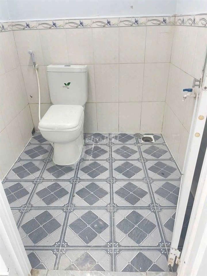 Cho thuê nhà mới cất 40m2 Phạm Ngọc Hưng