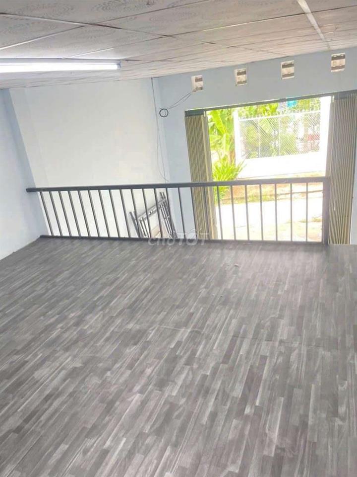 Cho thuê nhà mới cất 40m2 Phạm Ngọc Hưng