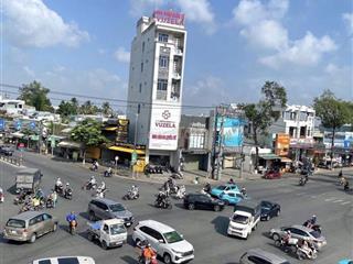 Cho Thuê Nhà Trệt 5 Lầu Mặt Tiền Góc Ngã Tư 3/2 vs Trần Hoàng Na