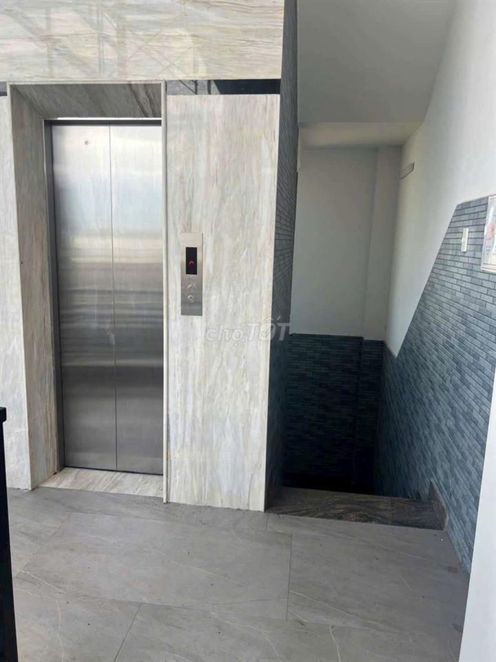 cần bán nhà 4 tầng phù hợp kinh doanh nhà hàng khách sạn và mua bán