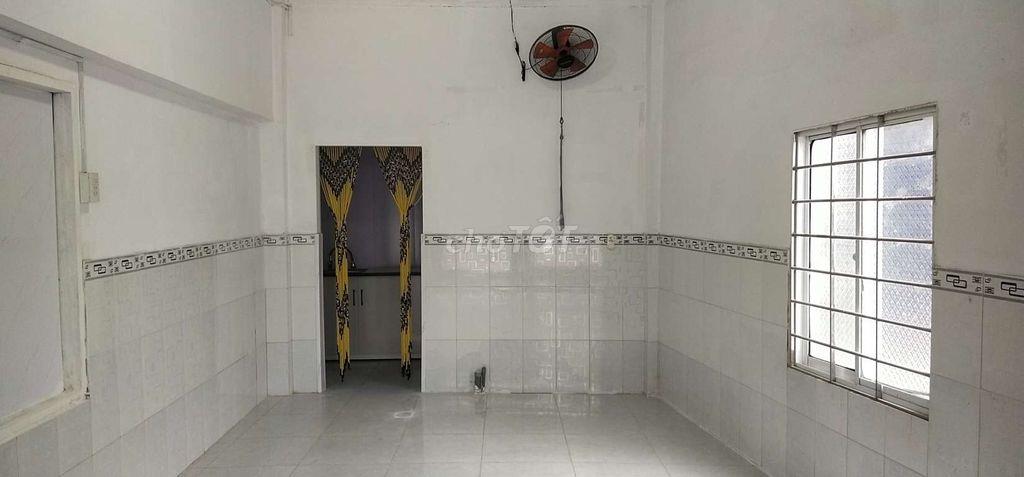 CHO THUÊ NHÀ MẶT TIỀN ĐINH CÔNG CHÁNH, LONG TUYỀN, CẦN THƠ