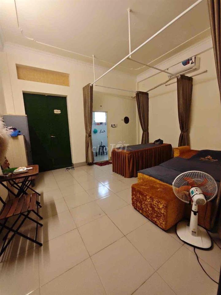Sang cơ sở Massage