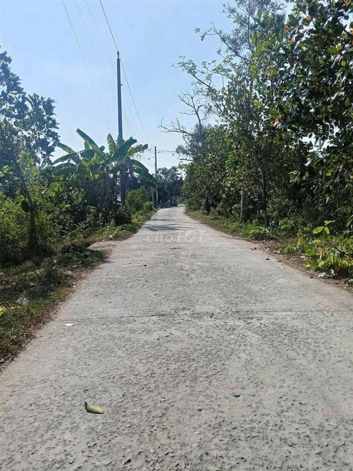 đất nền rộng Trường Long
