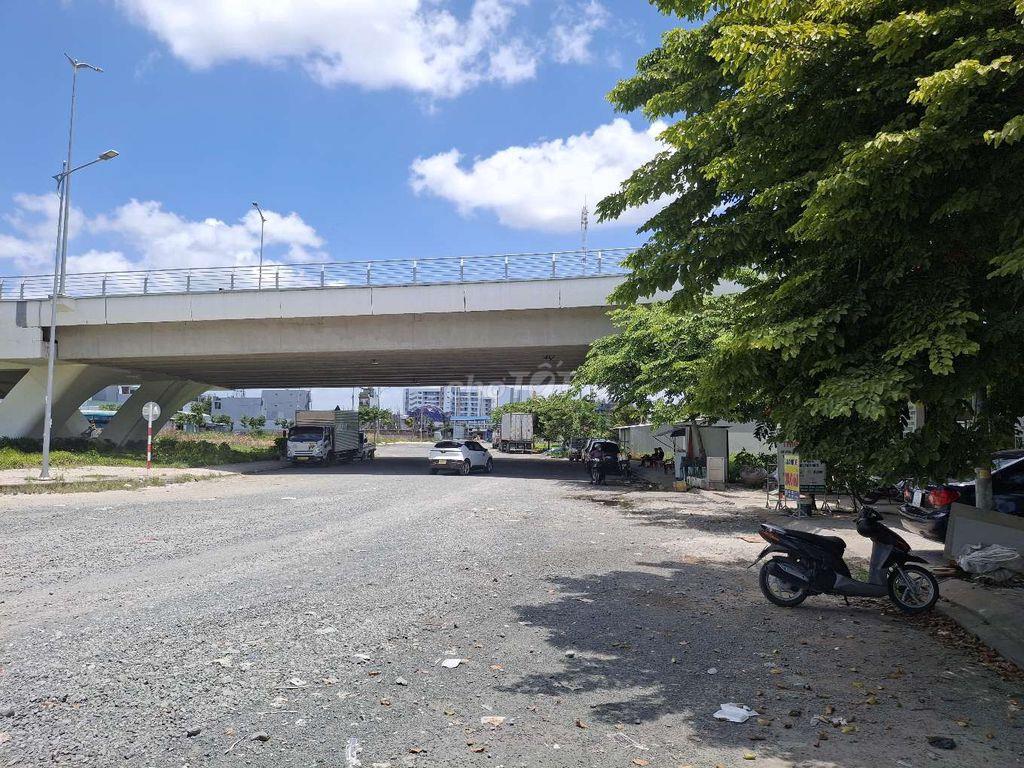 Bán nhà đất sau lưng bến xe Trung tâm Cần Thơ