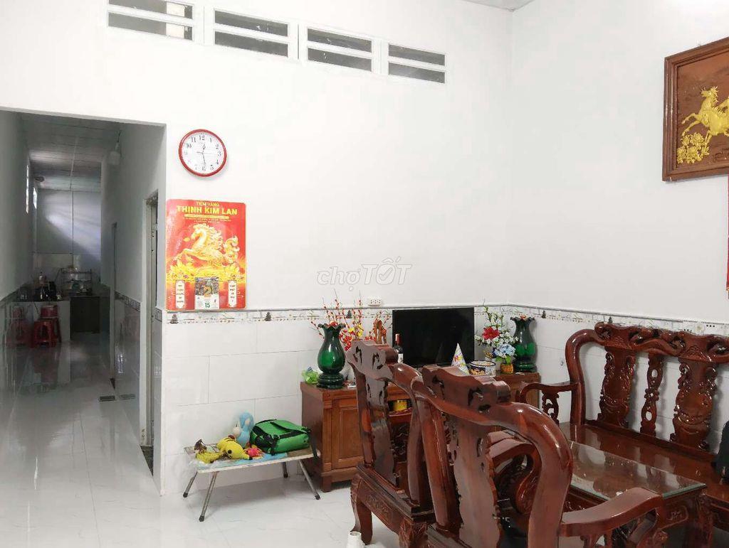 bán nhà gần siêu thị Aeon