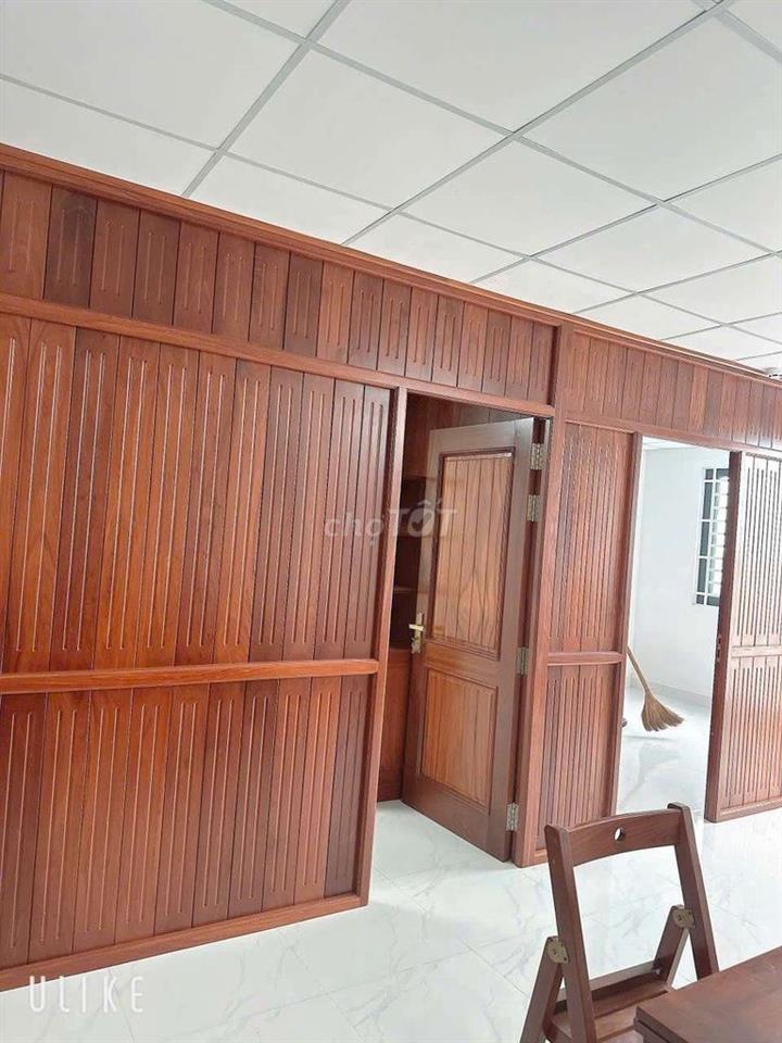 Căn Gốc Chung Cư Hồng Loan