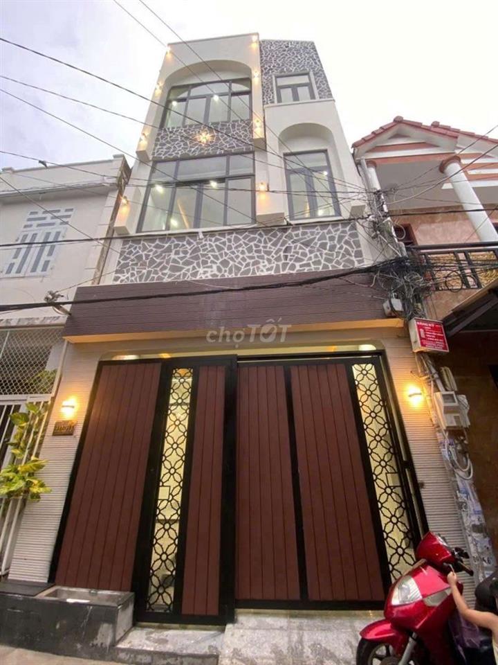 NHÀ 3 TẦNG MỚI ĐẸP HẺM 388 NVC