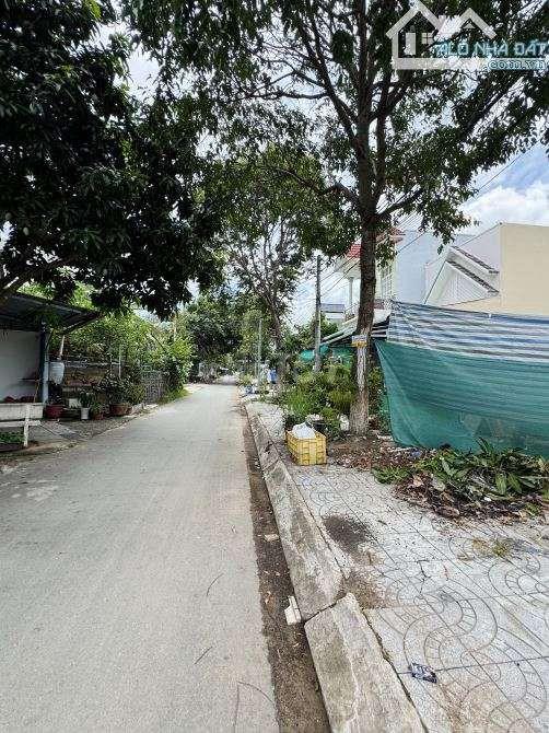 NỀN ĐƯỜNG F2 KDC BÌNH NHỰT