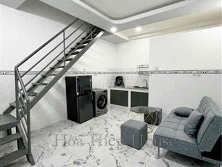 Minihouse Cách Đại Học Cần Thơ Vài Trăm Mét
