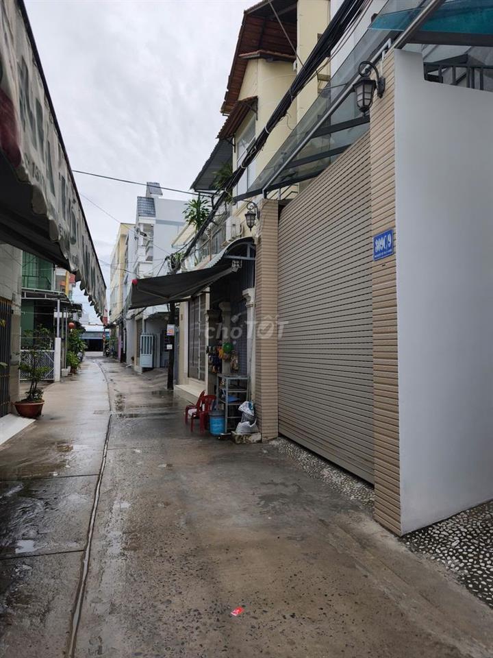 Cho thuê phòng trong nhà nguyên căn Hoàng Quốc Việt - đầy đủ nội thất