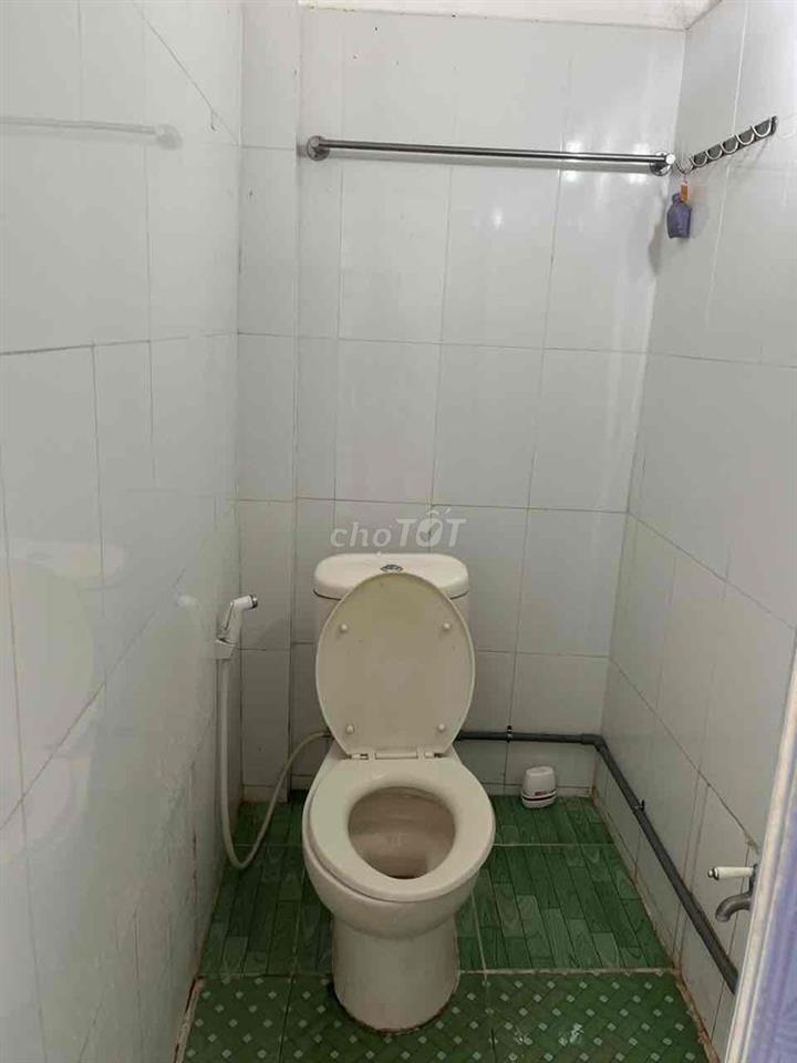 Nhà trọ sạch sẽ, riêng tư gần trường ĐhYD, gần ĐKTW, siêu thị