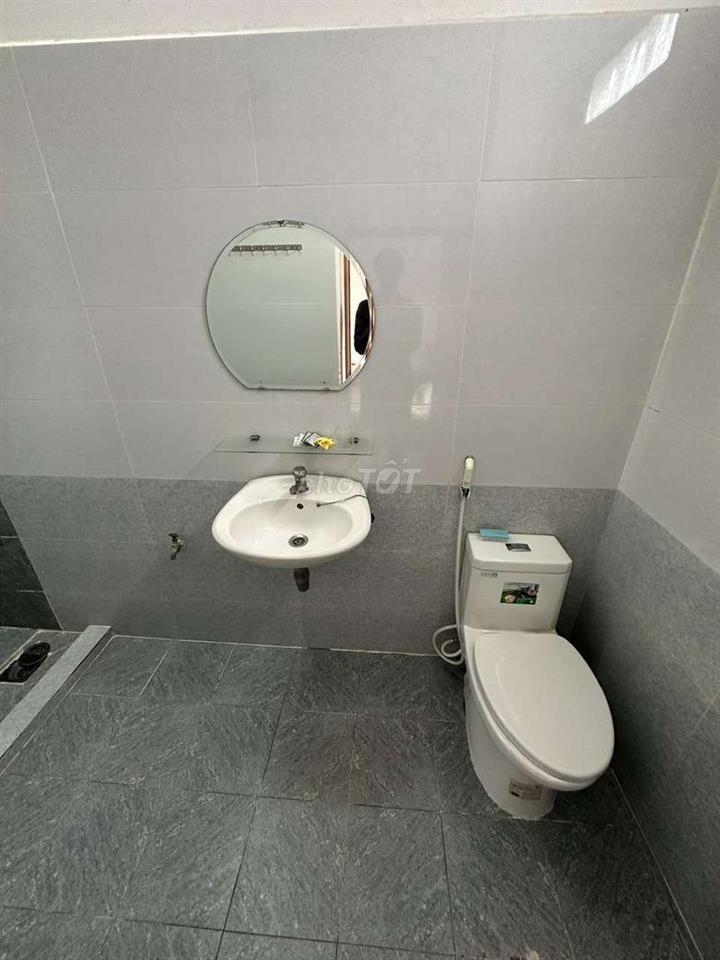 cho thuê phòng khách sạn chuẩn 1*