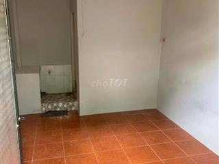 Nhà trọ ngay Cầu Hưng Lợi đường Nguyễn Văn Linh giờ giấc tự do,..